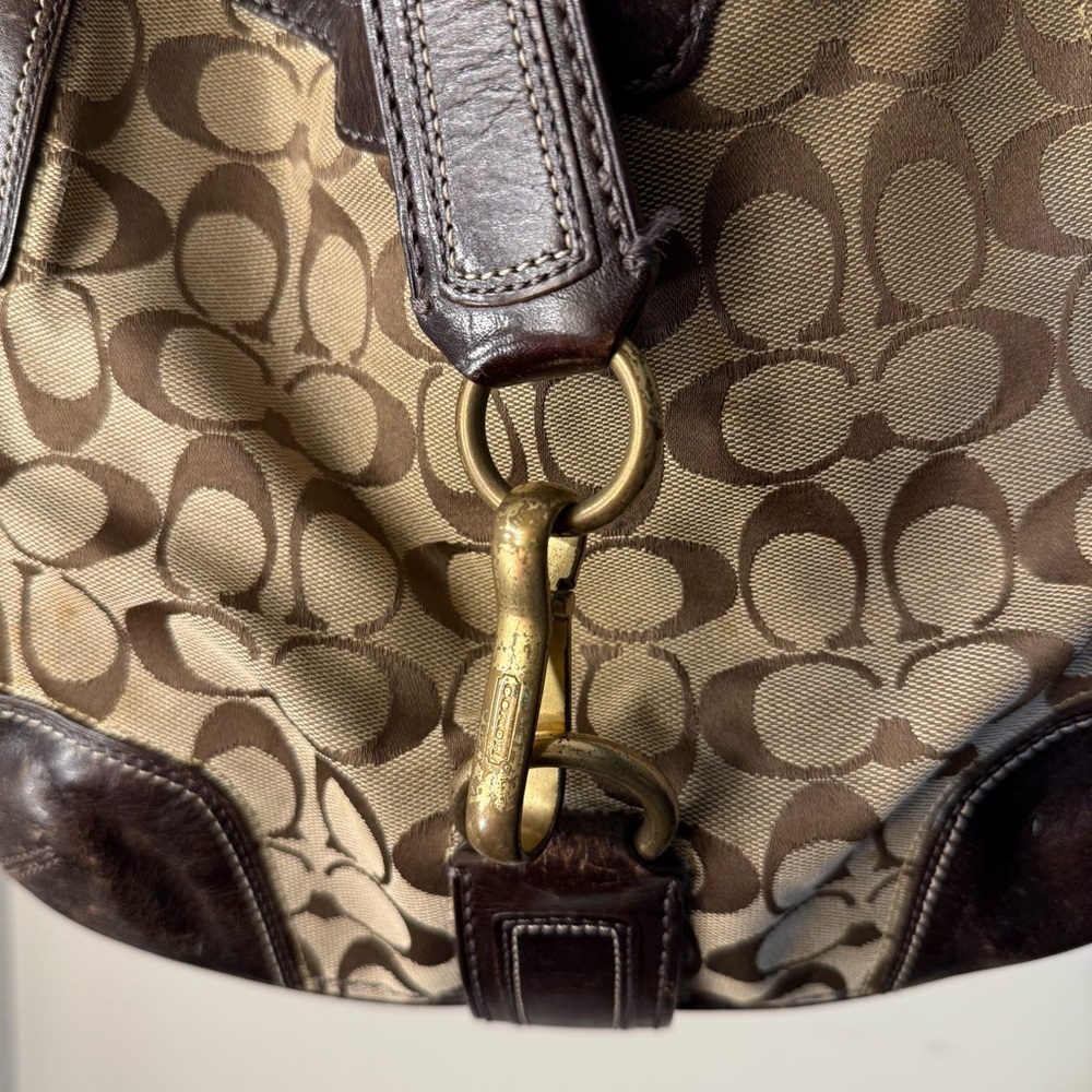 Coach Handbag - Picture 2 of 9